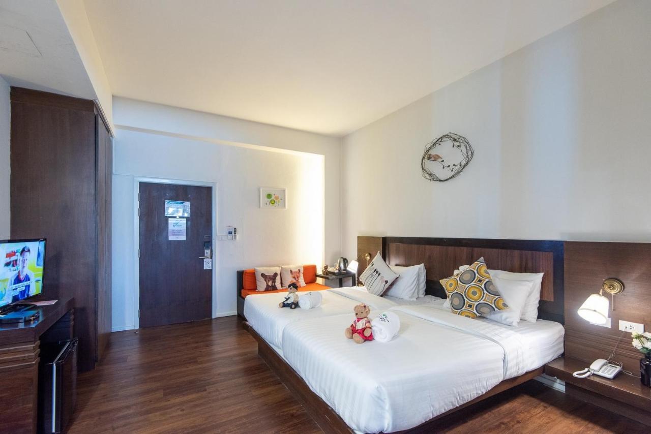 Baan Oliver Srinakarin Bangkok Ngoại thất bức ảnh